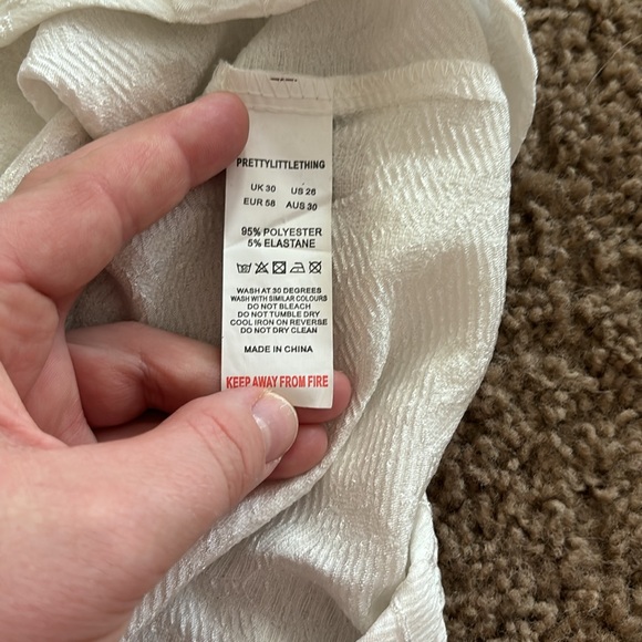 Pretty Little Thing Textured Blazer - Picture 5 of 5